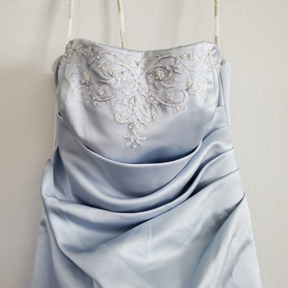 David's Bridal Ice Blue Bridesmaid Gown - US 6 - Picture 3 of 9